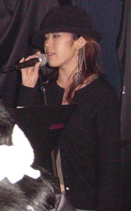 aiko-singing2